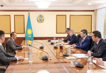 Kazakh PM Olzhas Bektenov discusses largest in Kazakhstan greenhouse construction with ECO-Culture Holding head Alexander Rudakov
