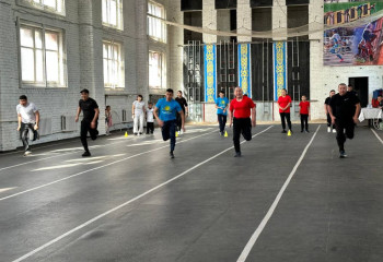 В День защиты детей спасатели провели спортивный конкурс