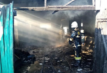 СҚО-да өрт шығып, жалын қосалқы ғимаратқа тарады