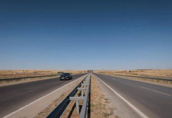 Атырауда тағы бір жолдың қозғалысына шектеу қойылды