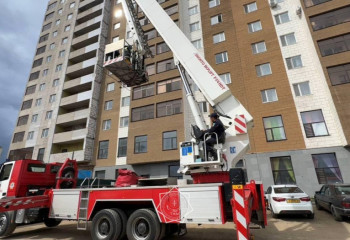 Огнеборцы Астаны спасли 10 человек при пожаре