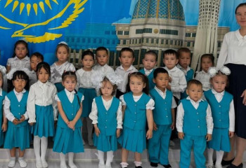 Свыше 300 тысяч малышей и педагогов поучаствовали в челлендже, посвященном госсимволам