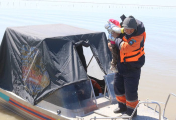 Жители села Талдыколь постепенно возвращаются домой