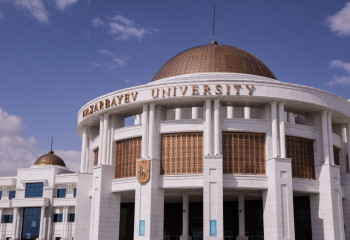 В Назарбаев Университете прошла юбилейная церемония вручения дипломов