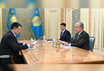 Бозумбаев рассказал Токаеву о работе Правительства по ликвидации последствий паводков