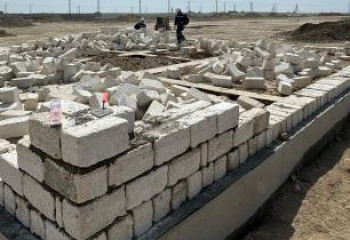 В Кульсары построят 100 домов до сентября 2024 года