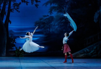 Театр оперы и балета в Алматы завершает сезон грандиозной постановкой «Сильфида»