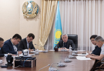 Мы не сталкивались с такими площадями распространения саранчи - вице-премьер