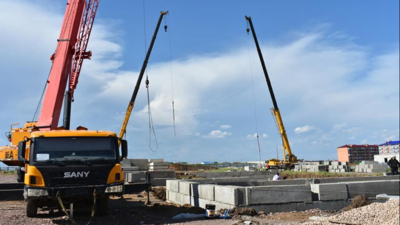  Өнеркәсіп және құрылыс министрлігі 