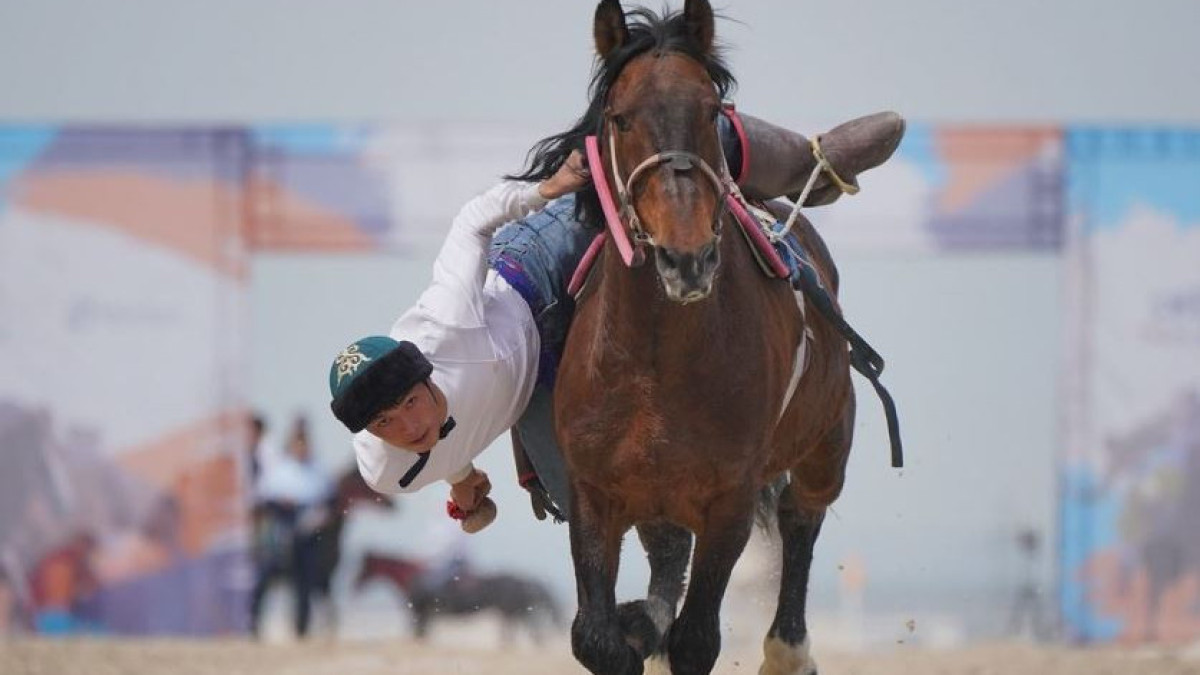  instagram.com/tenge_ily 