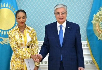 Head of State meets Personal Representative of President of Republic of Congo