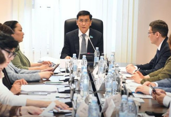 Ежегодно в стране от рака умирают 13 тысяч человек - Асхат Аймагамбетов