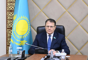 Депутат Сената призывает реформировать страховую систему и облегчить жизнь работодателям в селах