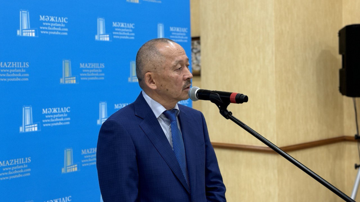  ©El.kz/Миражан Махан 