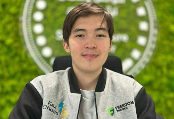 Тоқаев шахматтан жастар арасындағы әлем чемпионын құттықтады