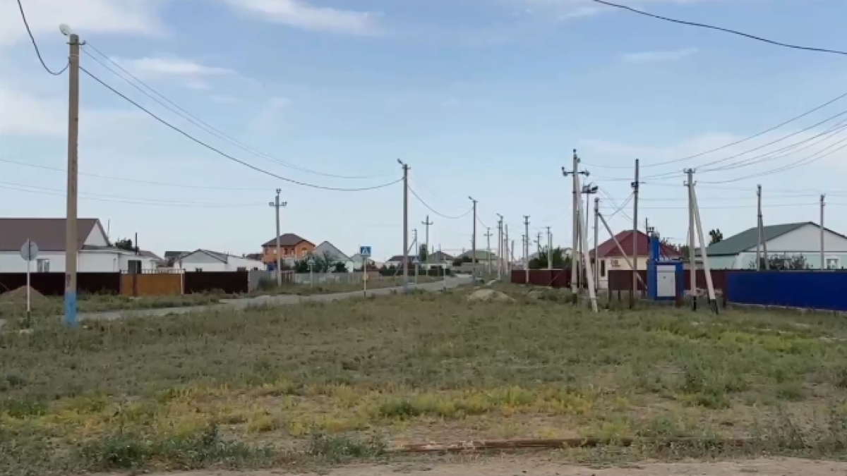 Село Бейбарыс в Атырауской области возвращается к повседневной жизни