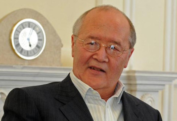 Белгілі мәдениеттанушы Мұрат Әуезов өмірден озды