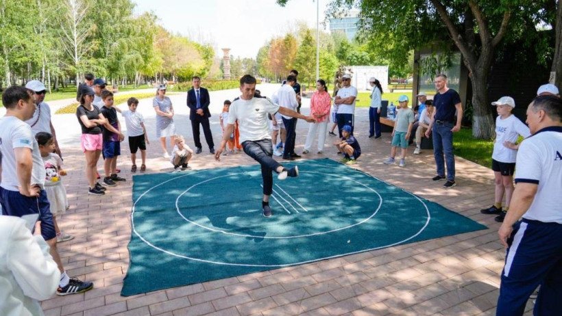  Астана әкімдігінің баспасөз қызметі 