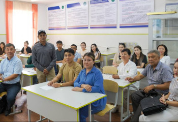 Жетісу университетіне шетелдік ғалымдар келді