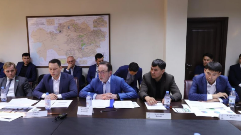  Өнеркәсіп және құрылыс министрлігі 