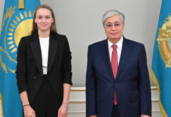Kazakh President congratulates Elena Rybakina on her birthday