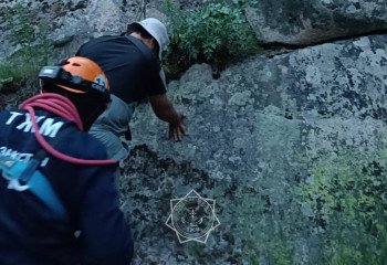 Павлодар облысында тауға шыққан туристі құтқарушылар төмен түсірді