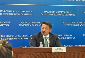 Қазақстандықтар +997 кодына неге ауыспады? Министр жауап берді