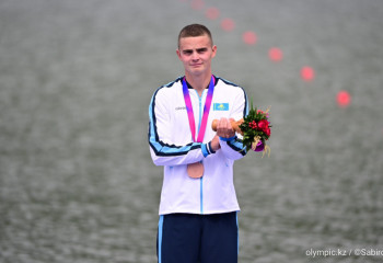 Kazakh rowers claim 30 medals at Asian Championship