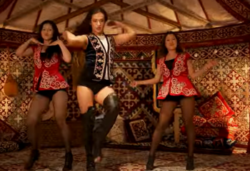 Клип с откровенным танцем в юрте вызвал бурные обсуждения в Казнете