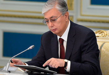 Новый закон о масс-медиа повысит статус журналистов: Президент подписал документ