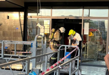 Алматыда көпқабатты тұрғын үй өртенді