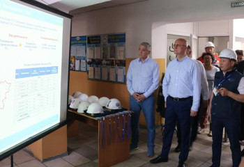 Роман Скляр проинспектировал ход ремонта автодороги Караганда-Балхаш