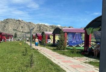 Пляжный сезон открыли на Сибинских озерах в ВКО