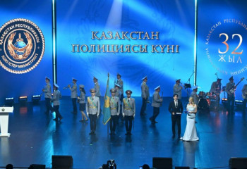 Алматыда полиция күніне арналған концерт өтті