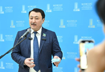 Аманжол Әлтай: Жылқының бағасы доңыздан төмен