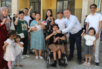 Алматыда кезекте тұрған 800-ден астам адам пәтер алды