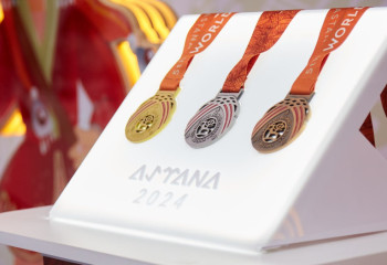 Как выглядят медали V Всемирных игр кочевников