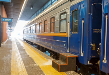 Түркістан облысындағы апаттан кейін кешіккен пойыз жолаушыларына өтемақы төленеді