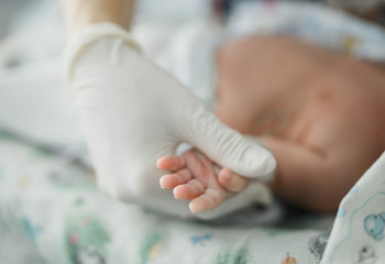 В Казахстане повысили финансирование медицинских услуг, связанных с родами и уходом за новорожденными