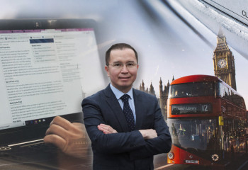 «Еуропада журналист бір салаға ғана маманданады». Лондондағы қазақ журналисі айырмашылықты айтты