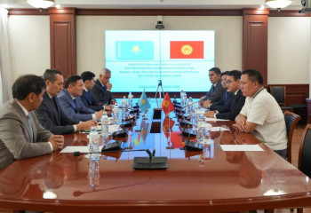 Қазақстан мен Қырғызстанның спорт министрлері кездесті