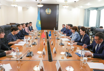 Казахстан и Китай укрепляют культурное и гуманитарное сотрудничество