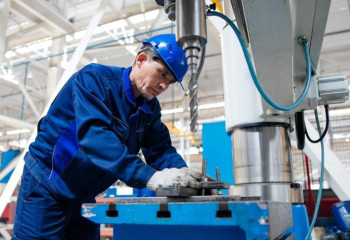 Атырауда жүк вагондарын шығаратын жоба іске қосылды