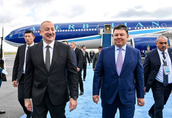 Әзербайжан президенті Ильхам Әлиевті Қанат Бозымбаев қарсы алды
