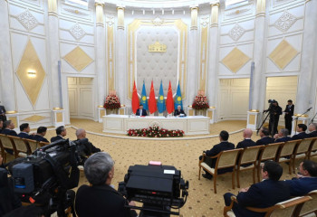 Қасым-Жомарт Тоқаев пен Си Цзиньпин БАҚ өкілдері үшін брифинг өткізді