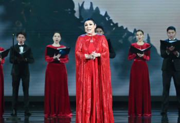 ШЫҰ саммитіне келген қонақтар концерттік бағдарламаны тамашалады