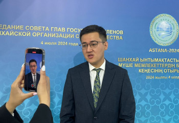 Бүгін 20-дан астам маңызды құжатқа қол қойылады - сарапшы