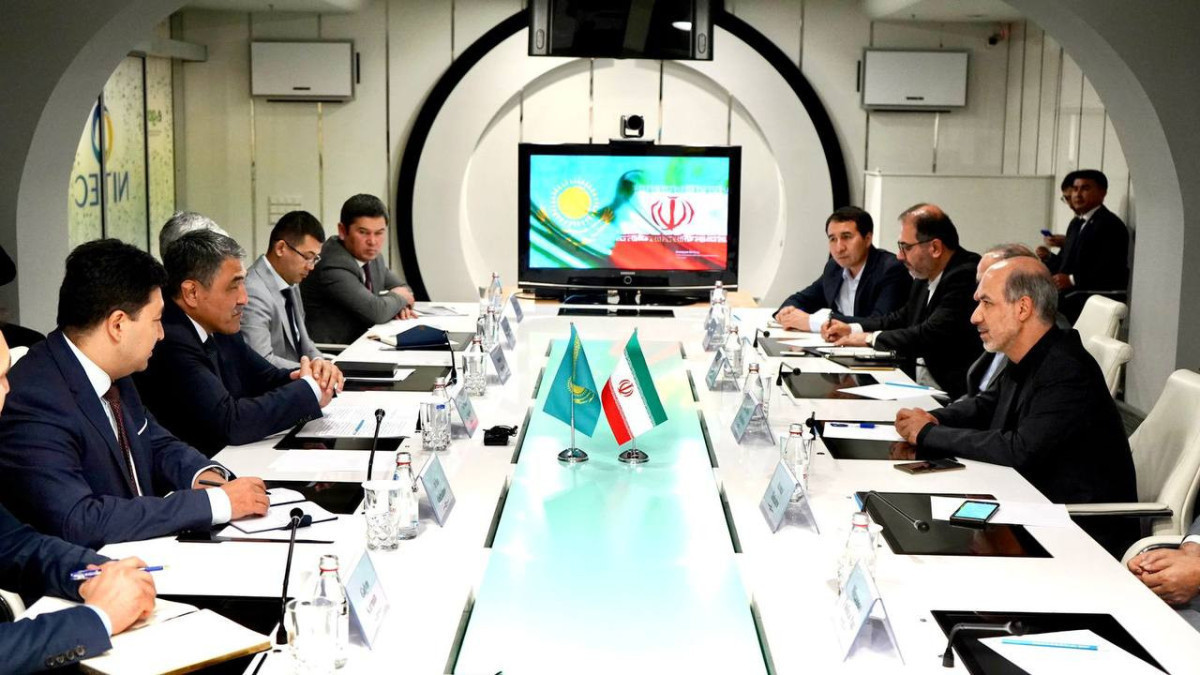 Iranian companies intend to build large hydraulic facilitiesin Kazakhstan