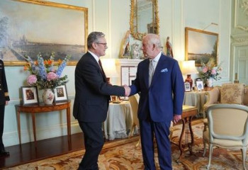 Ұлыбританияда премьер-министр ауысты