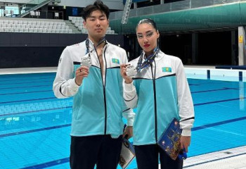 Қазақстандық қос спортшы әртістік жүзуден Әлем кубогінде күміс жүлдегер атанды